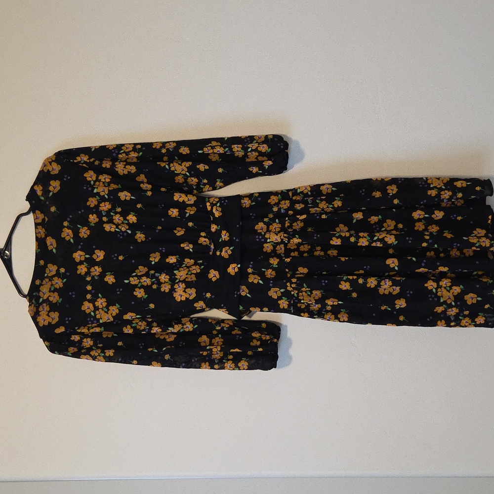 Cabi Debut Black Dress with Yellow Floral Print - Picture 6 of 7